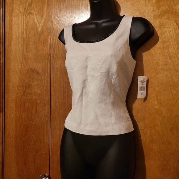 Tahari Arthur S. Levine White w/ Black Trim Linen Two Piece Set Sz 10P - Picture 8 of 16
